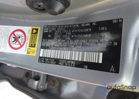 2015 Toyota Highlander Le Plus V6 z USA, uszkodzony, nr VIN 5TDBKRFH7FS073652